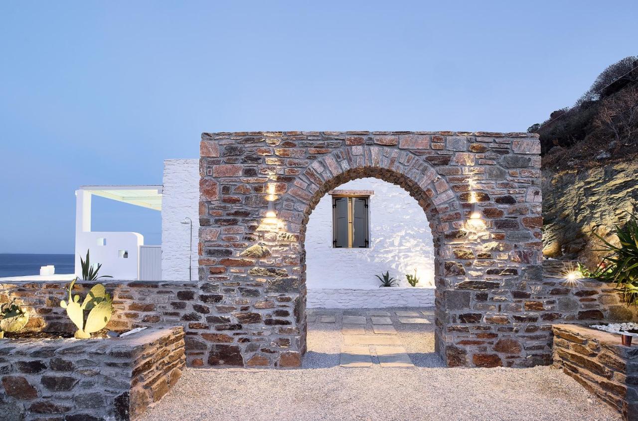 Wise Luxury Suites Kíthnos Extérieur photo