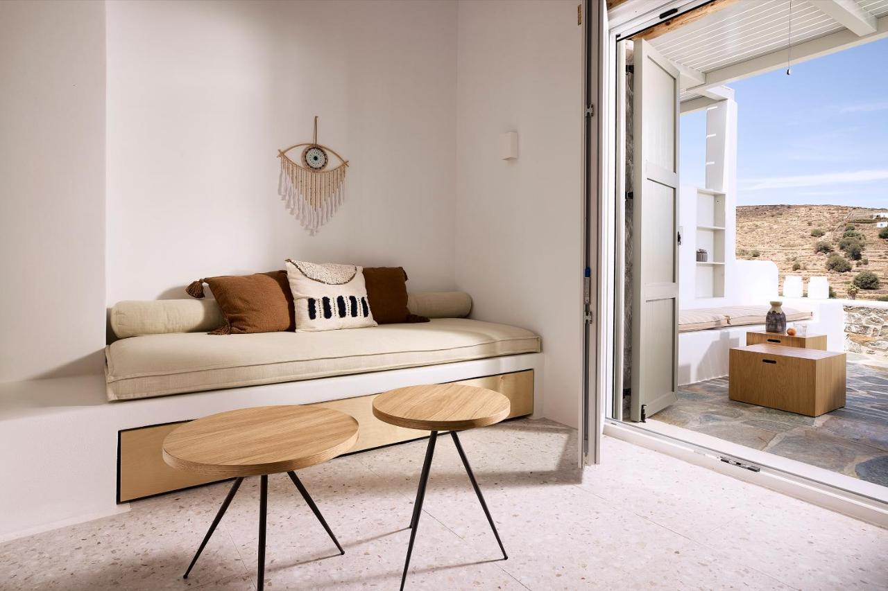 Wise Luxury Suites Kíthnos Extérieur photo