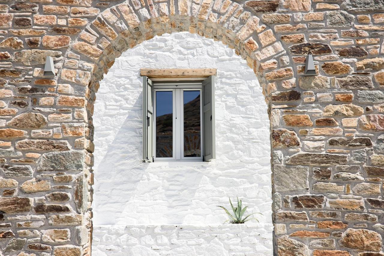 Wise Luxury Suites Kíthnos Extérieur photo